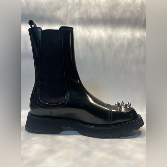 Alexander McQueen Chelsea boot ❌ SOLD ❌ - Picture 3 of 4